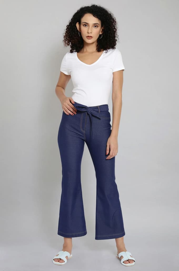 Navy Blue Solid Boot Cut Denim Pants With Waist Belt — photo 5
