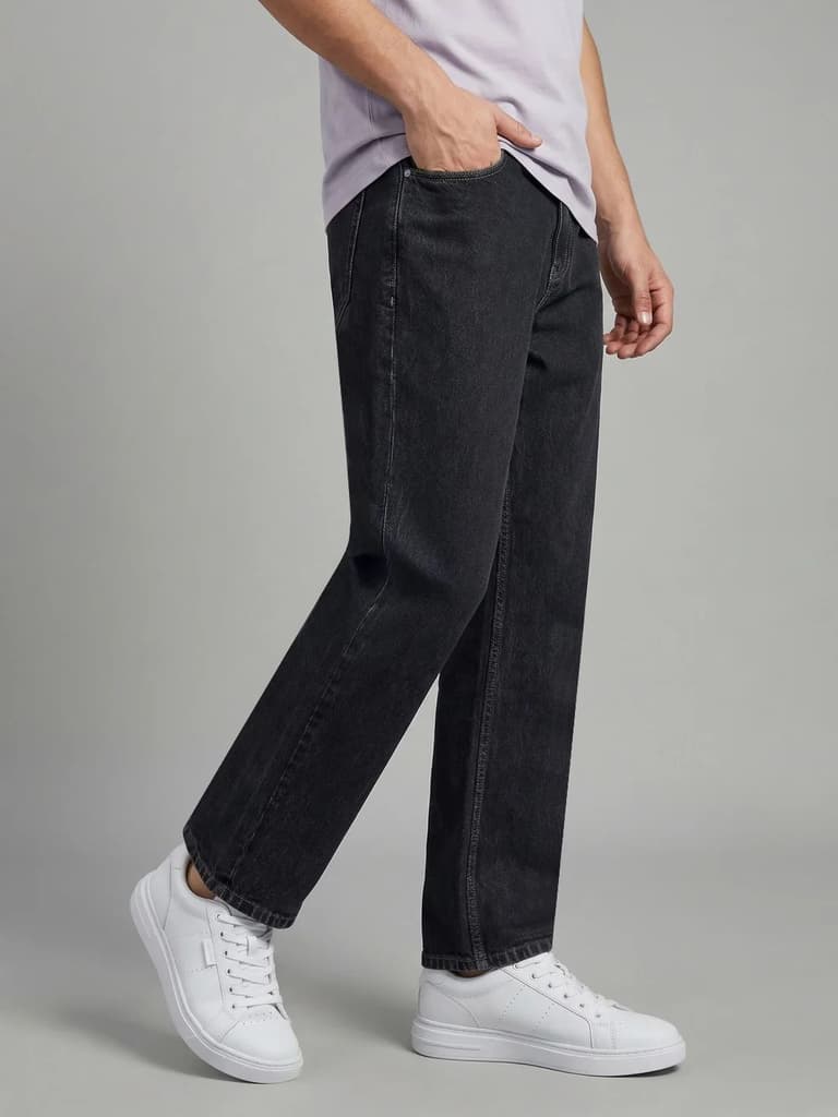 Men's Dark Grey Relaxed Fit Washed Denim Jeans Non-Stretchable — photo 2