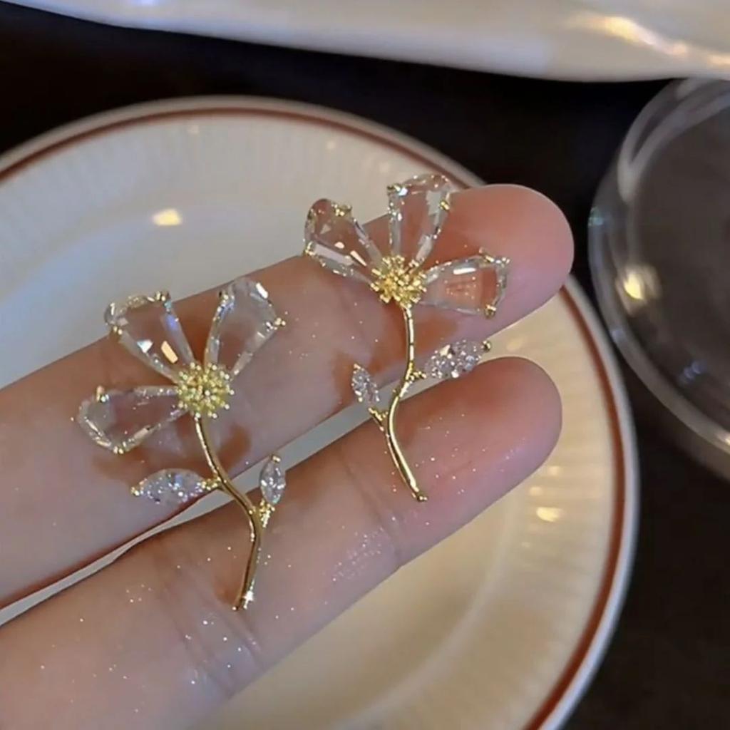 Crystal Bloom Flower Earrings – Delicate Floral Studs with Gold Stem — photo 2