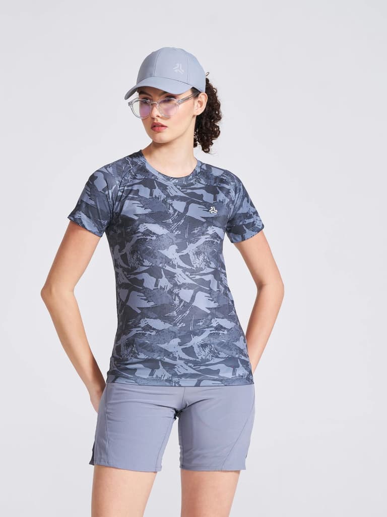 Women's Black Printed Round Neck T-Shirt — Black / XS