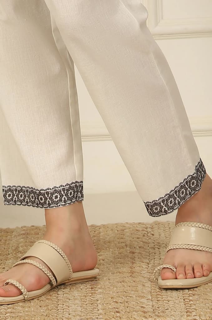 White and Black Floral Printed Kota Flared Kurta, Pants and Dupatta Set — photo 9