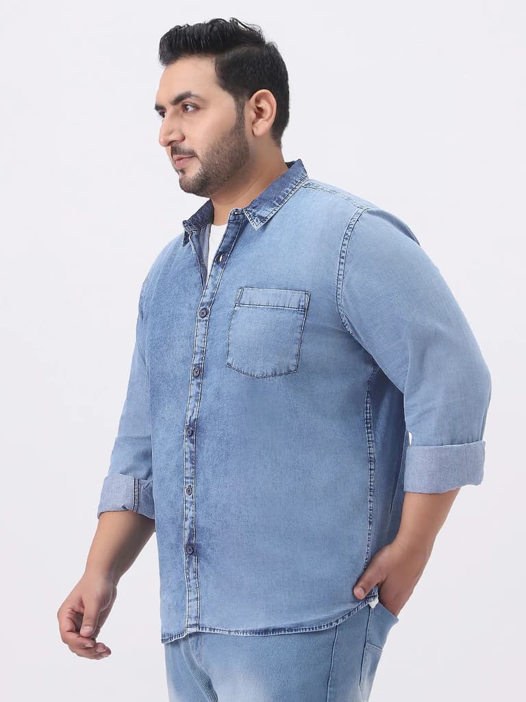 Plus Men's Ice Blue Regular Fit Full Sleeve Washed Denim Shirt — photo 3