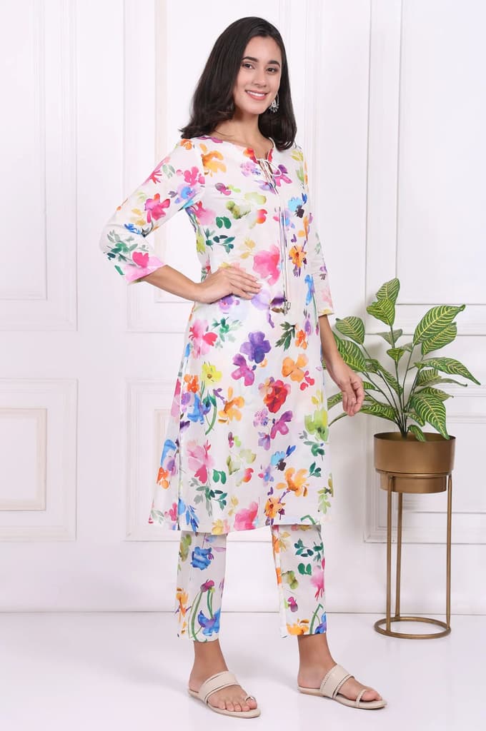 White Floral Printed Pure Cotton Straight Kurta and Straight Pants Set — photo 6