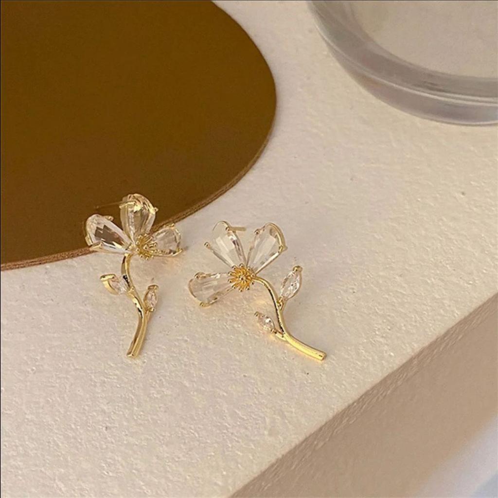 Crystal Bloom Flower Earrings – Delicate Floral Studs with Gold Stem — photo 3