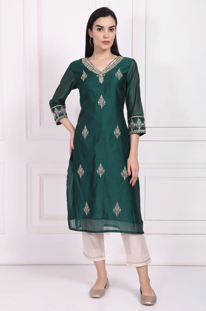 Green Embroidered Straight Kurta — XS