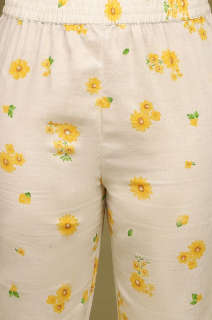 Off-White Floral Printed Rayon Flax Straight Kurta and Pants Co-ord Set — photo 8