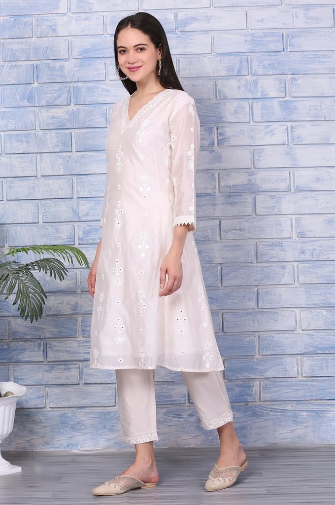 Cream Mirror Work Embroidered Chanderi Flared Kurta, Pants and Dupatta Set — photo 4