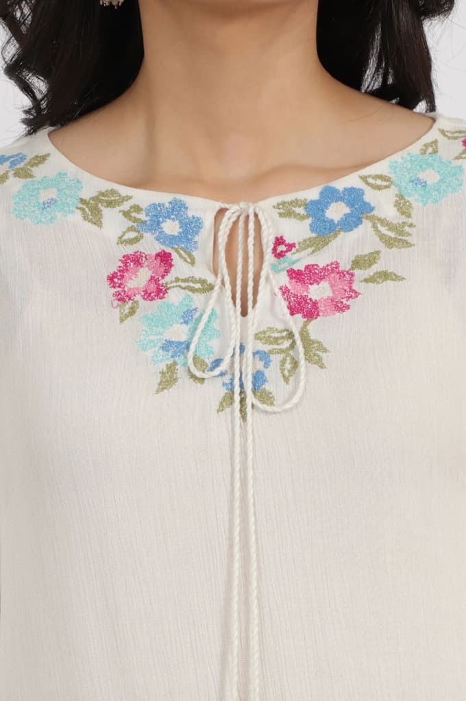 White Embroidered Rayon Crepe Straight Top — photo 4