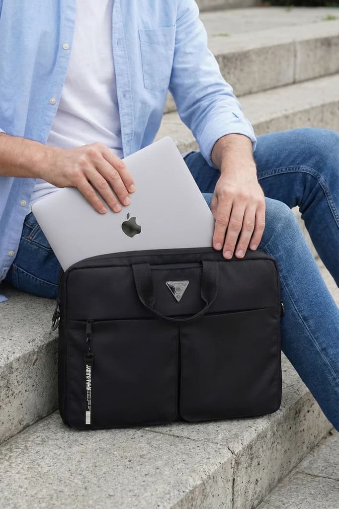 Laptop Bag // 002