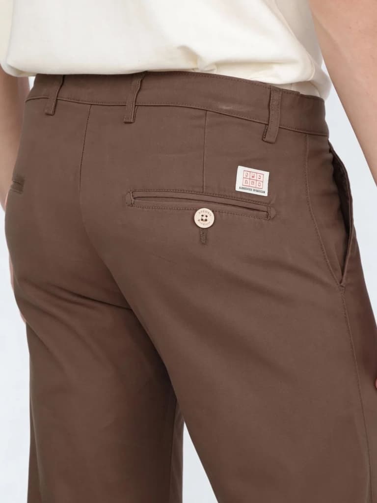 Men's Dark Taupe Straight Fit Mid Rise Cotton Casual Chinos Trousers Stretch — photo 6