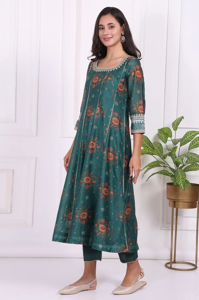 Green Floral Printed Sequined Flared Kurta, Straight Pants and Dupatta Set — photo 4