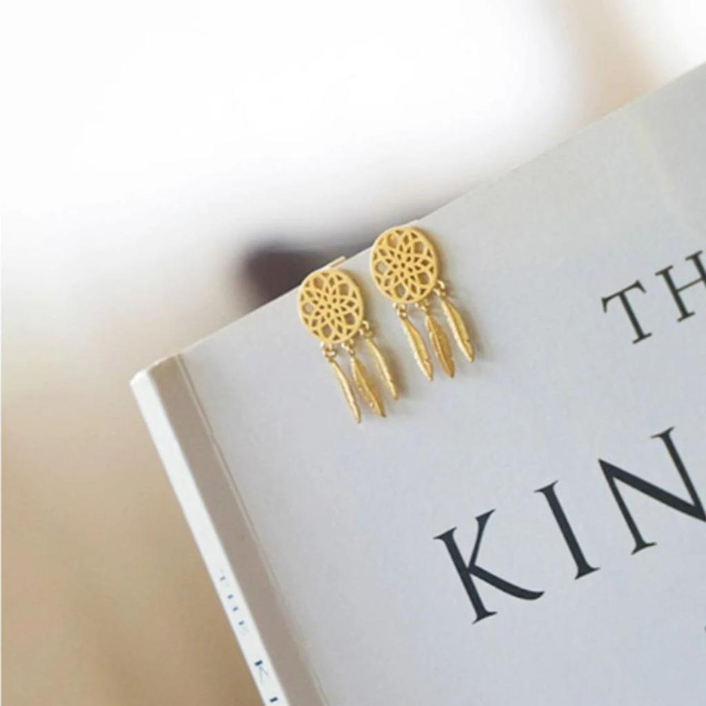 WhisperCatch – Mini Dreamcatcher Studs