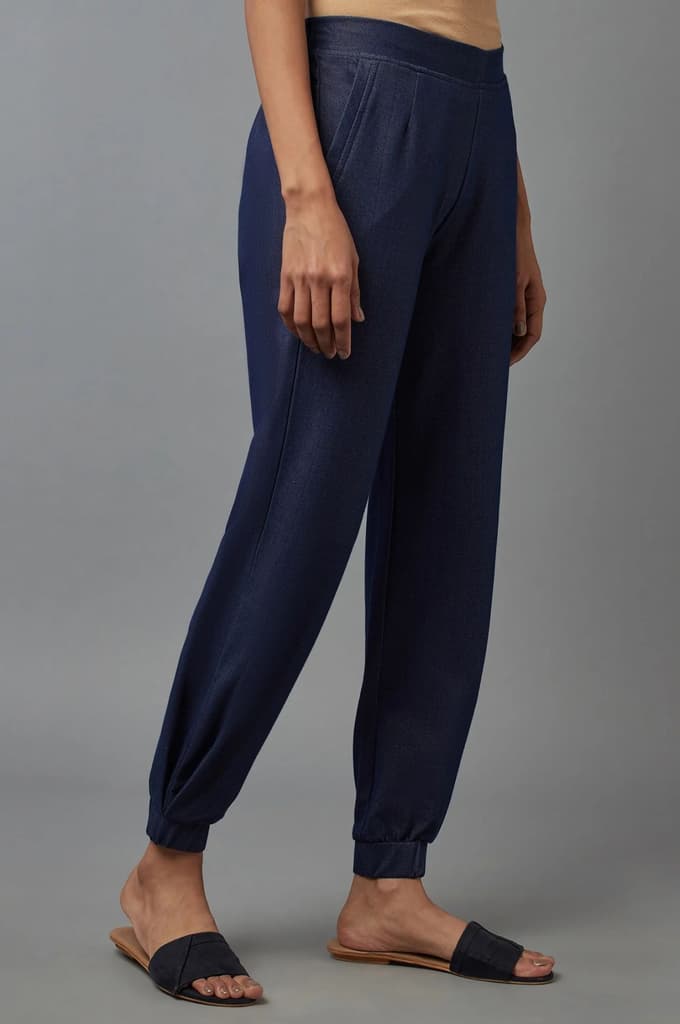 Navy Blue Solid Tapered Cotton Pants With Pleated Detail — photo 4