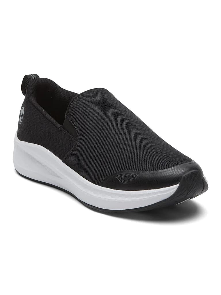 CIAN Black Men's Walking Shoes — Black / 6