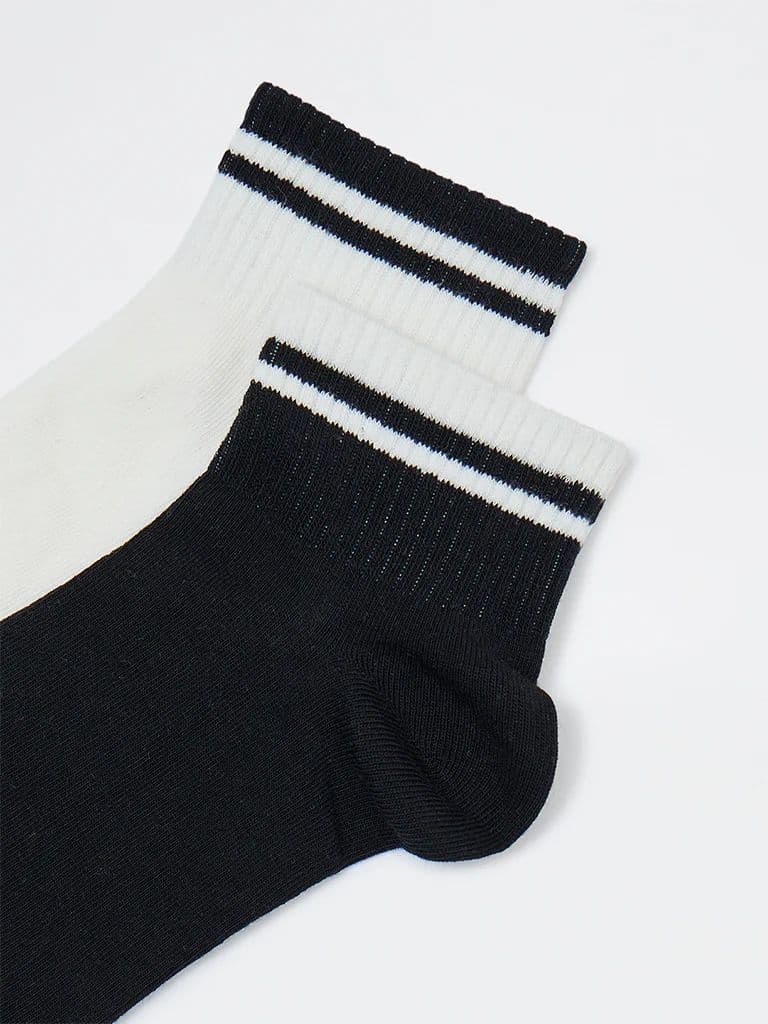 Wunderlove Black Cotton-Blend Socks - Pack of 2