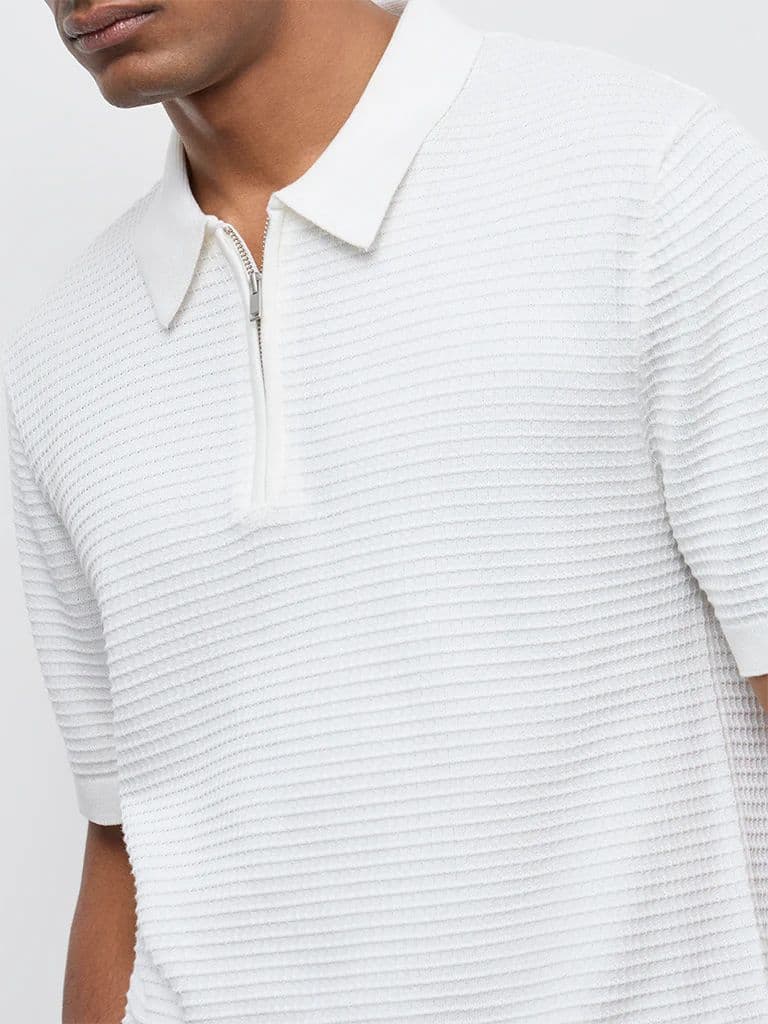 Ascot Off-White Relaxed-Fit Cotton Quarter-Zip T-Shirt — photo 3