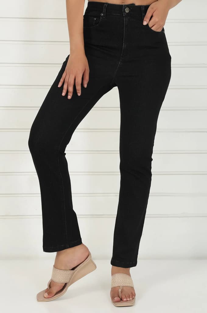 Black Denim Lycra Mid Rise Ankle Length Straight Pant with YKK Zipper — photo 2