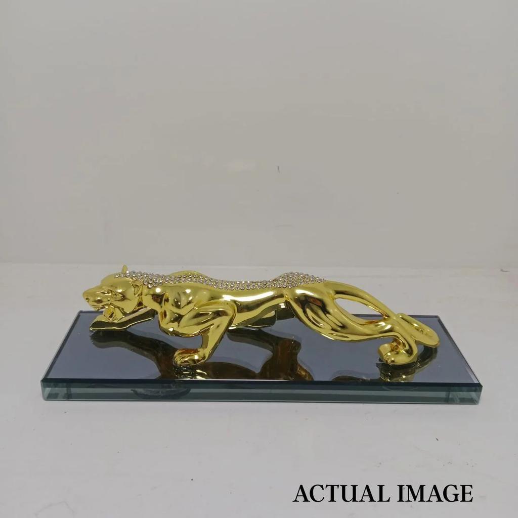 Resin Wild Cat Sculpture | Luxury Home Décor & Office Showpiece — photo 8