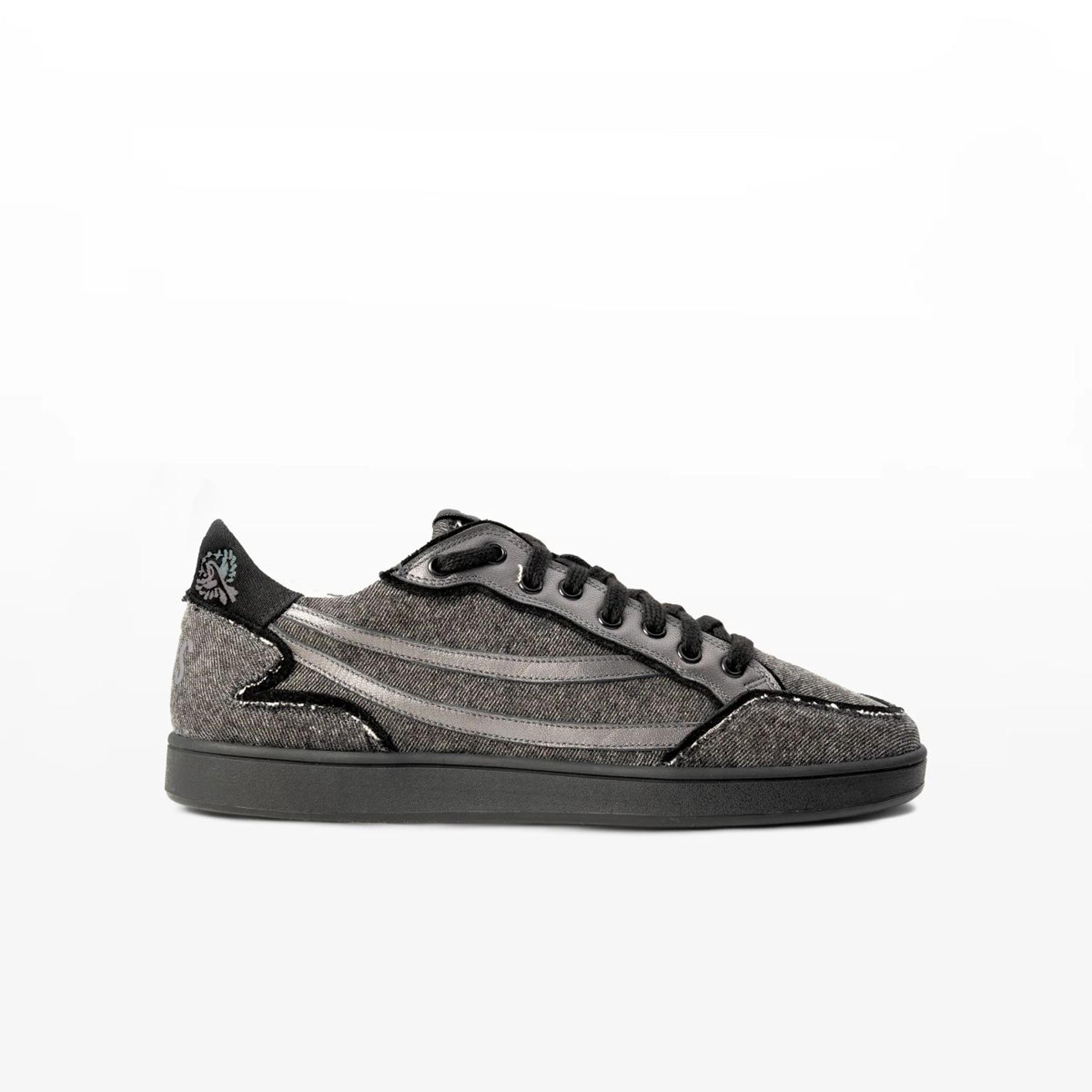 Gully Number 001 - Baaz Chaaya Grey for women