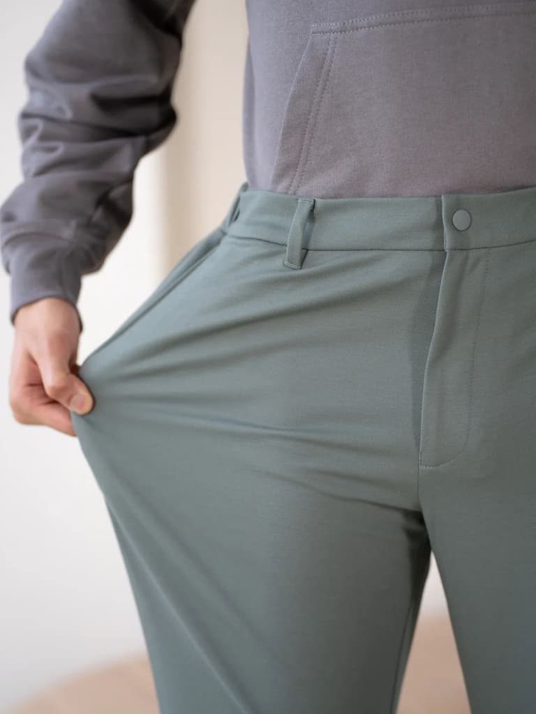 Ranger Green Stretchable Travel Pants — photo 3
