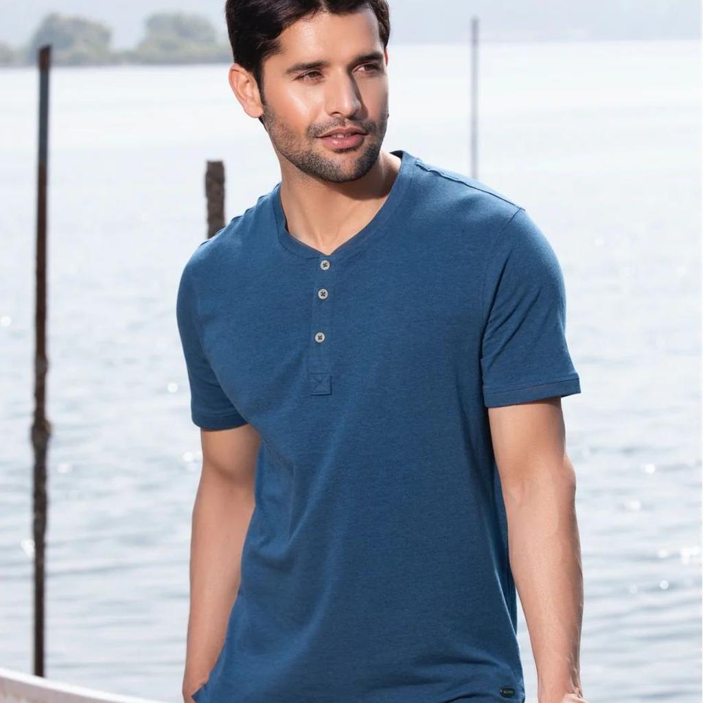Henley 2.0 - Half Sleeves (Pack of 1)