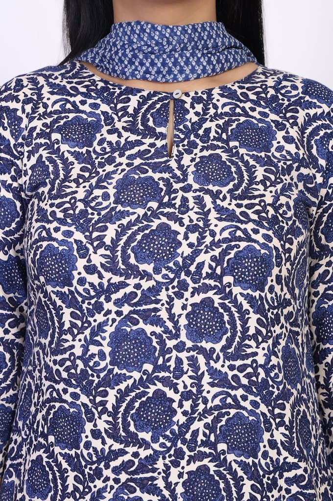 Blue Floral Printed Straight Kurta with Straight Pant and Dupatta Set — photo 3