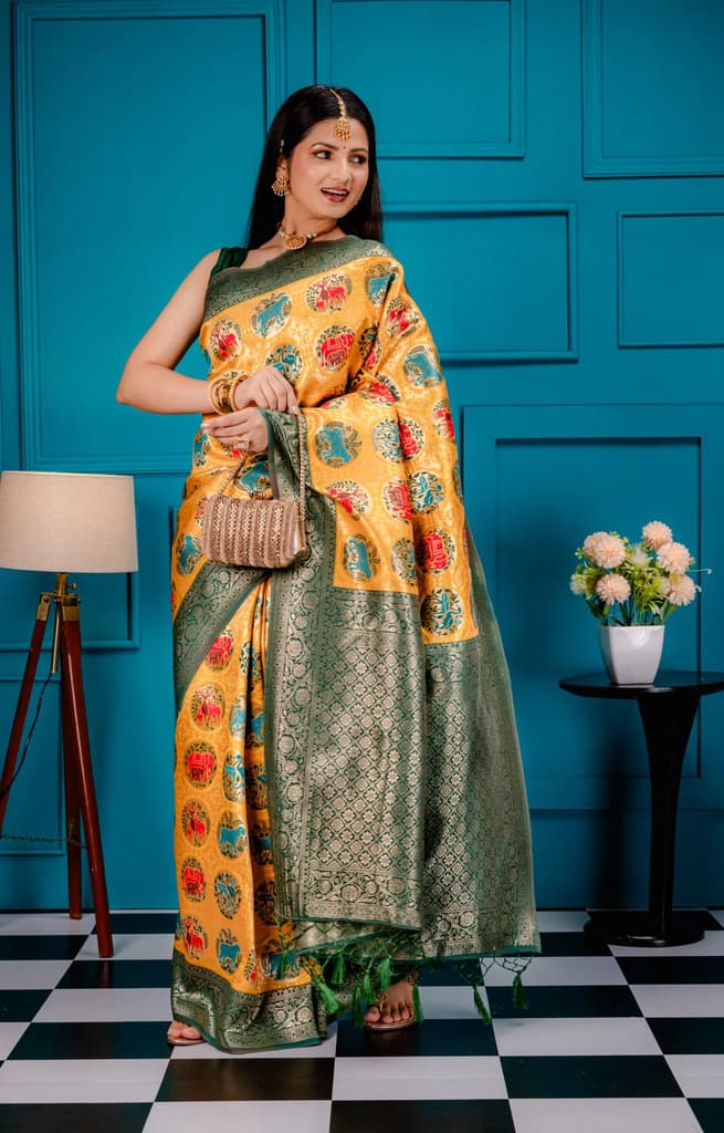Mimosa Women's Woven Design Patola Style Art Silk Saree With Blouse Piece : SA00001656GDFREE — photo 5