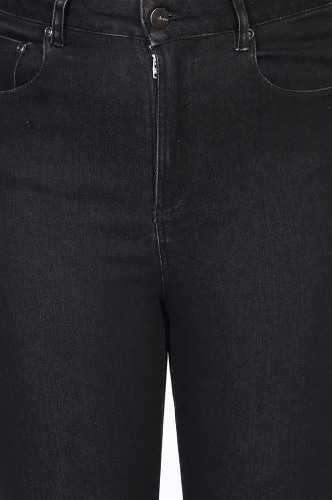 Black Solid Straight-Leg Denim Jeans with YKK Zipper — photo 6