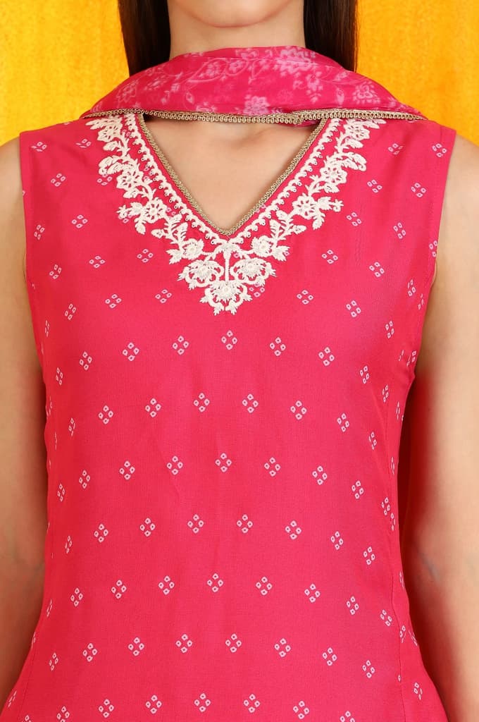 Pink Embroidered Shantung Sleeveless Kurta, Cropped Pants and Dupatta Set — photo 4