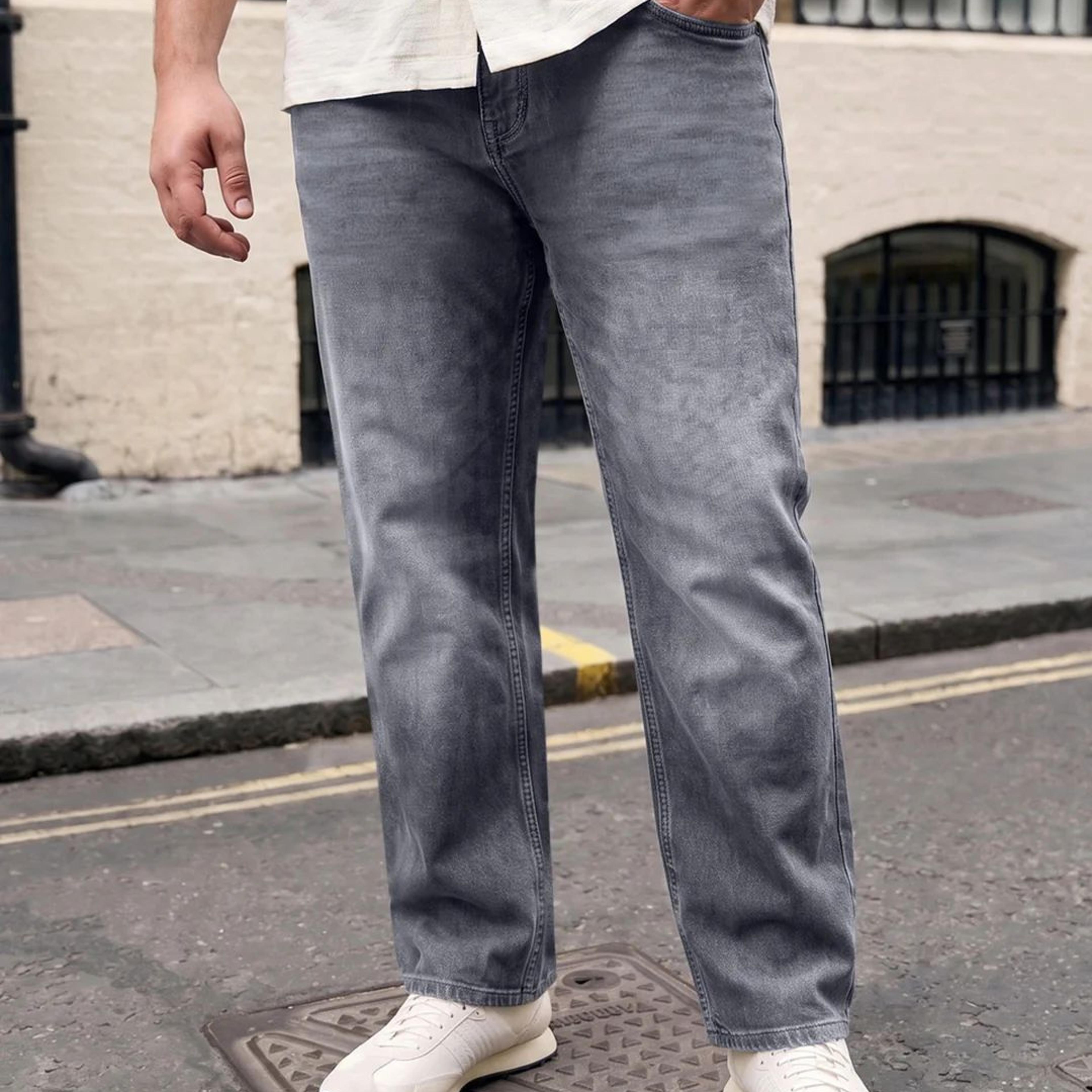 Plus Men's Grey Relaxed Fit Washed Denim Jeans Non-Stretchable