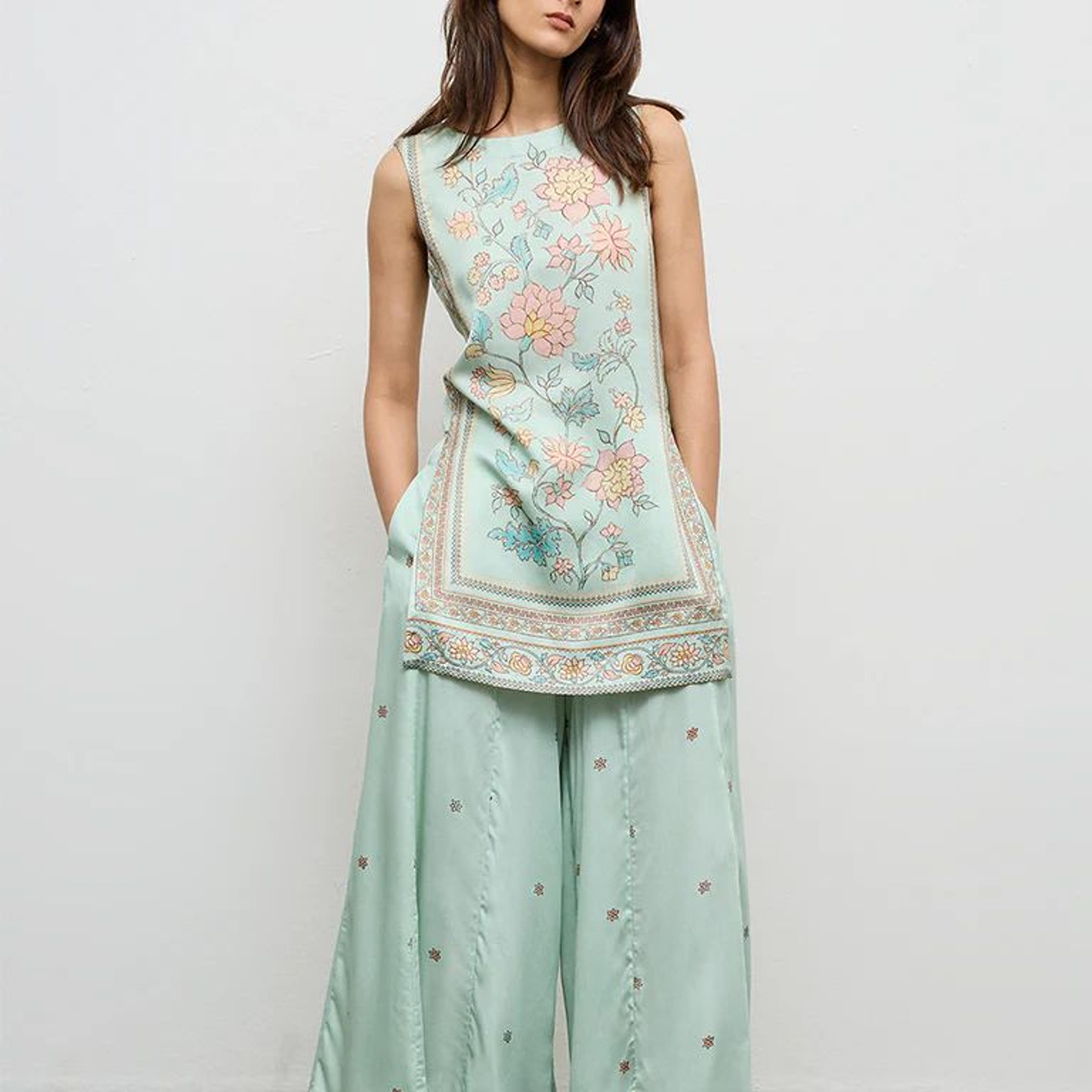 Zuba Aqua Floral Printed Straight Kurta