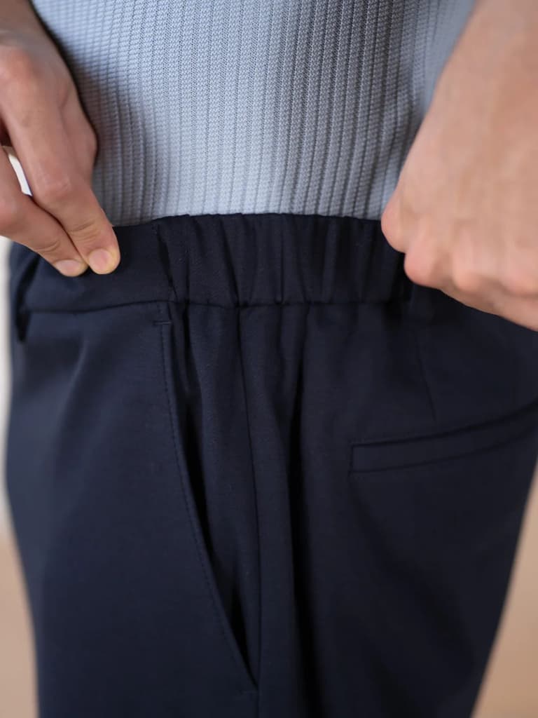 Deckhand Navy Stretchable Travel Pants — photo 4