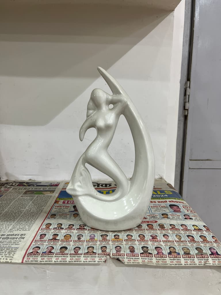 White Sculpture | Art | Porcelain | White