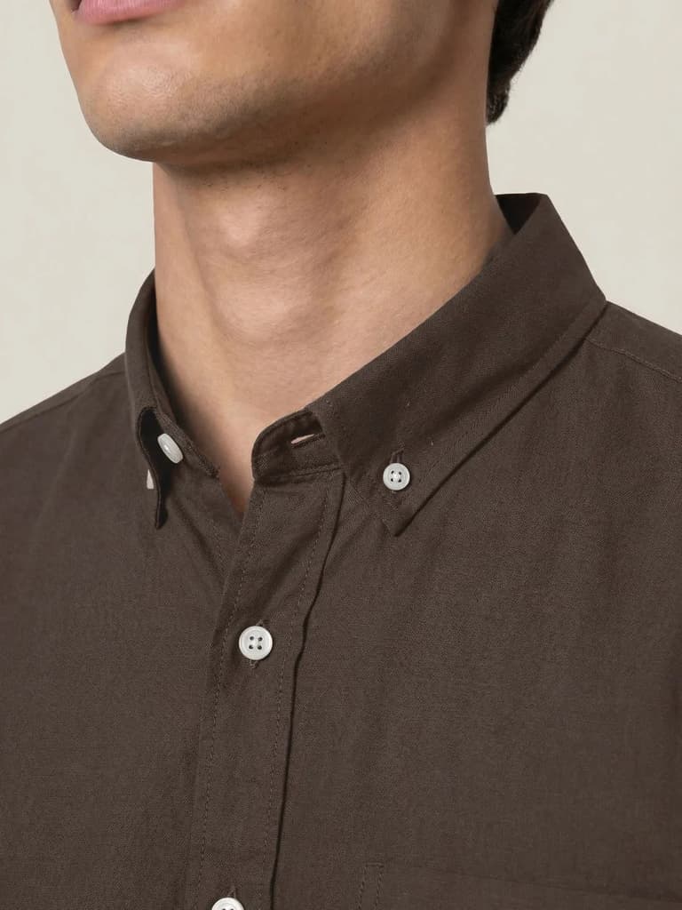 Men's Brown Cotton Full Sleeve Regular Fit Solid Oxford Shirt With Button-Down Collar — photo 5