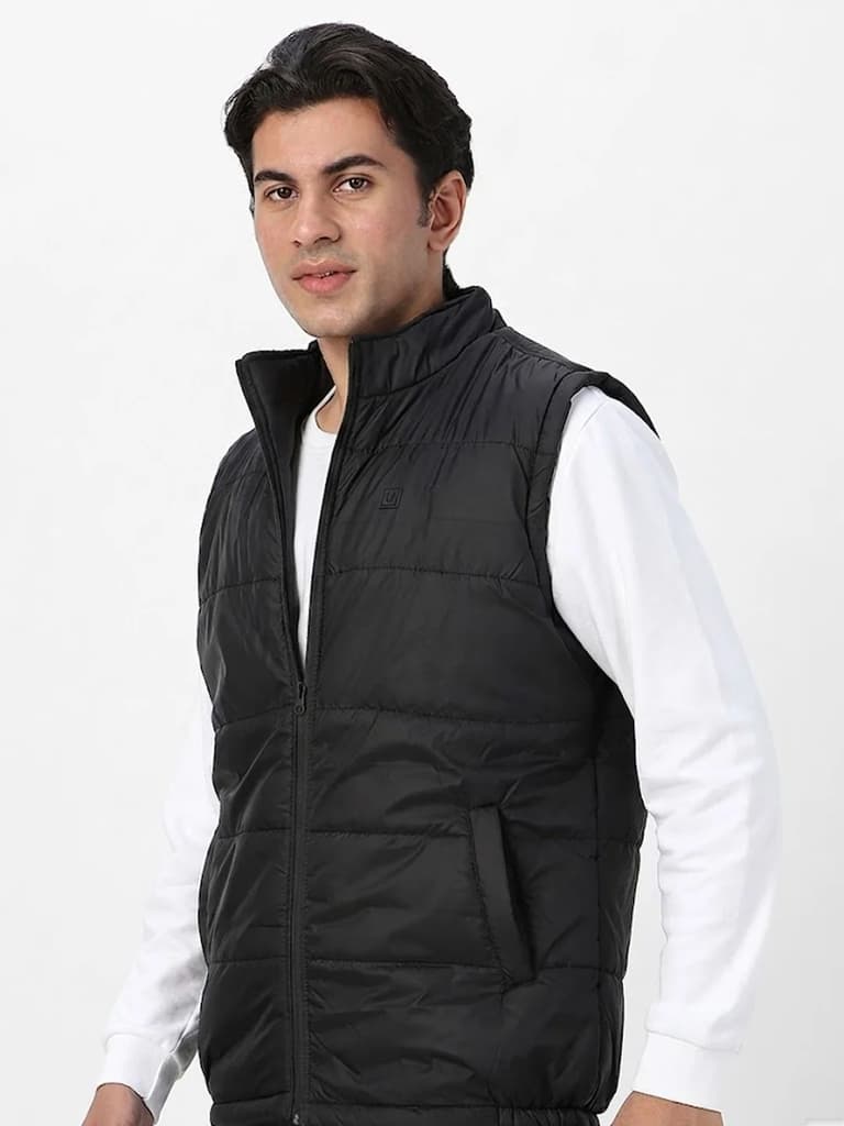 Men's Black Sleeveless Zippered Puffer Jacket — photo 2