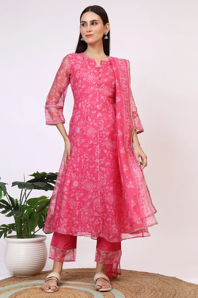 Pink Printed Organza A-line Kurta, Pants and Dupatta Set — photo 3