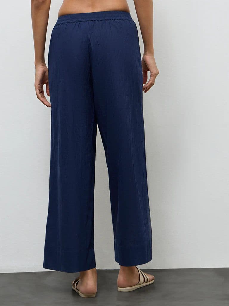 Utsa Navy Crinkle-Textured Cotton Pants — photo 4