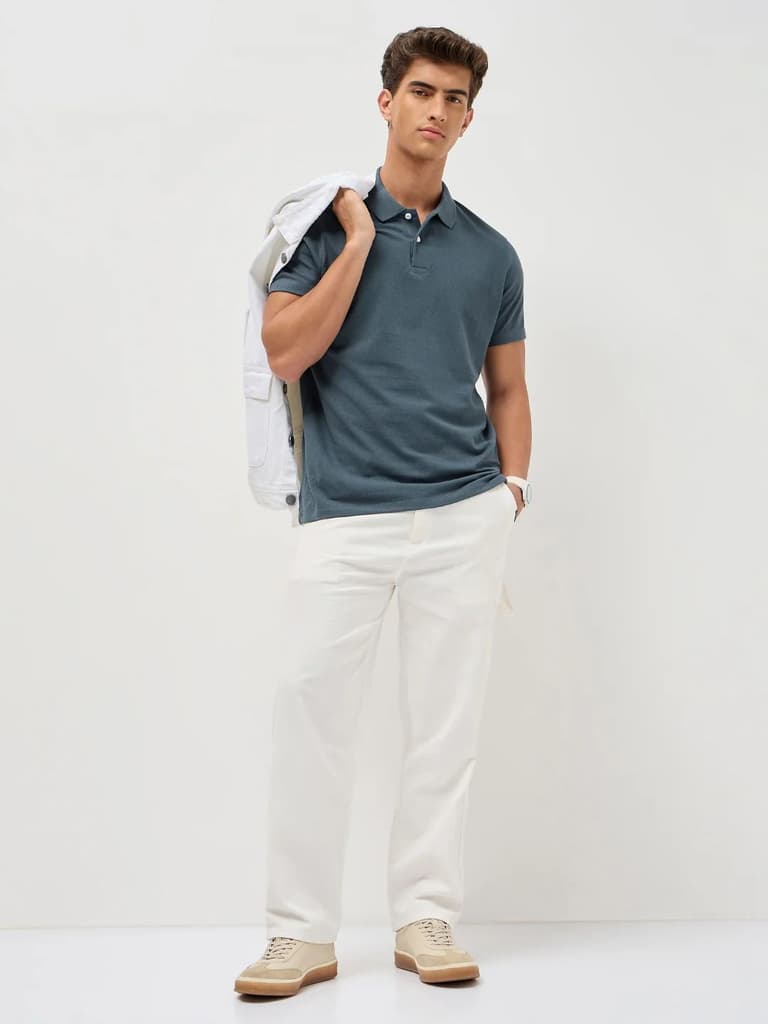 Men's Dark Grey Solid Regular Fit Half Sleeve Cotton Polo T-Shirt — photo 4