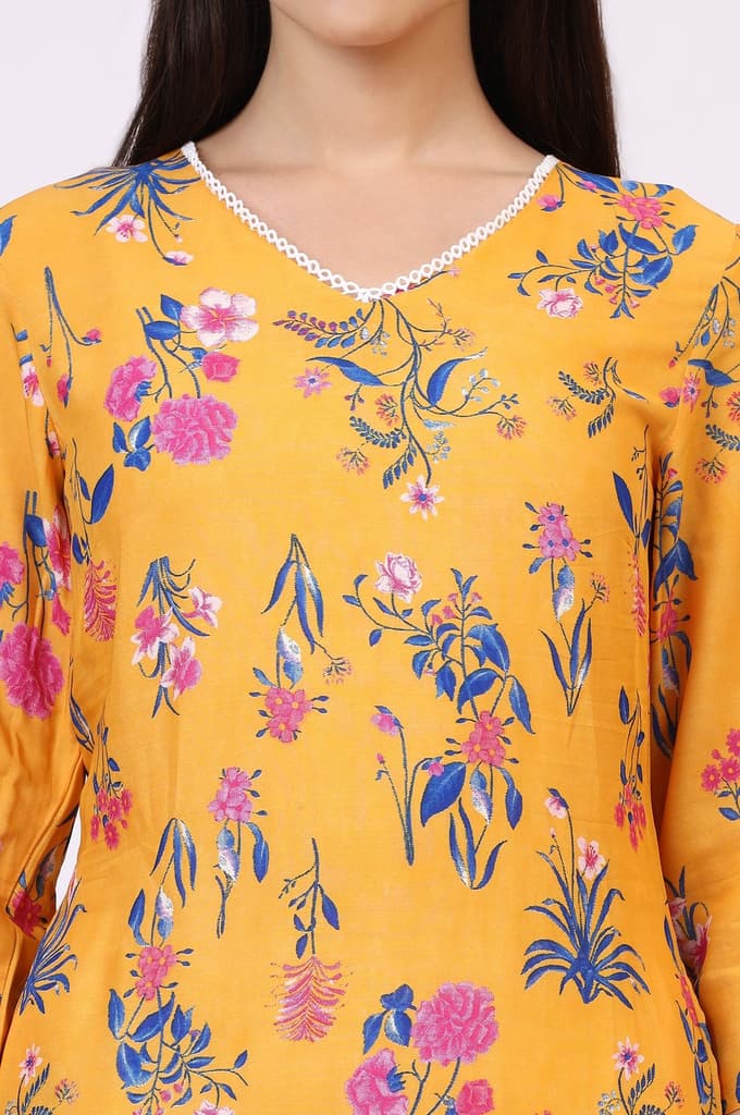 Yellow Floral Printed Modal Straight Kurta with Lace — photo 4