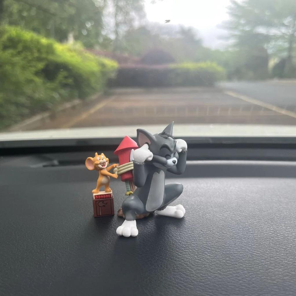 Tom n Jerry Firework Fiasco Figurine Set – Cartoon Collectible — photo 3
