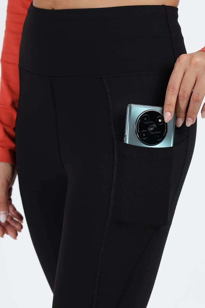 Timeless Nylon Leggings Black | Black — photo 3