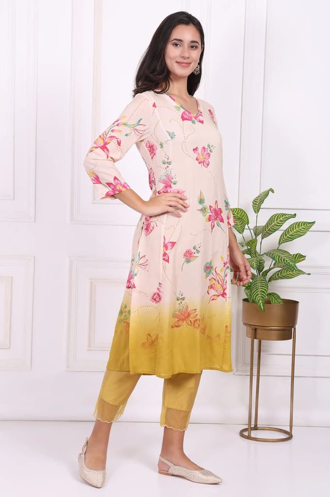 Off-White Floral Printed Modal A-Line Kurta with Straight Pant and Dupatta — photo 6