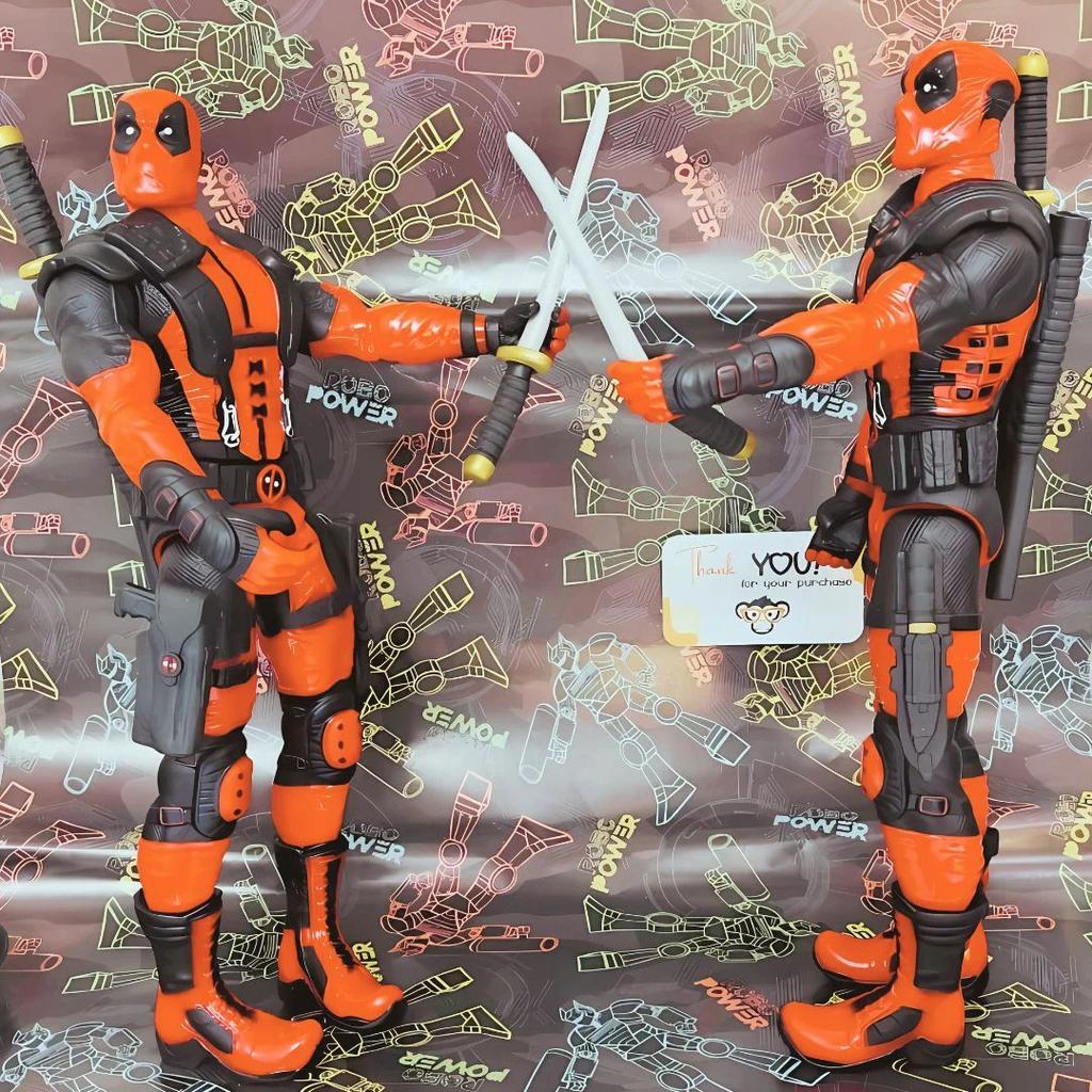 SuperHero Figurine | Dynamic Avenger Statue [33cm] — photo 6