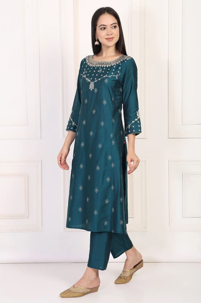 Teal Embroidered Straight Kurta with Straight Pants and Dupatta Set — photo 4