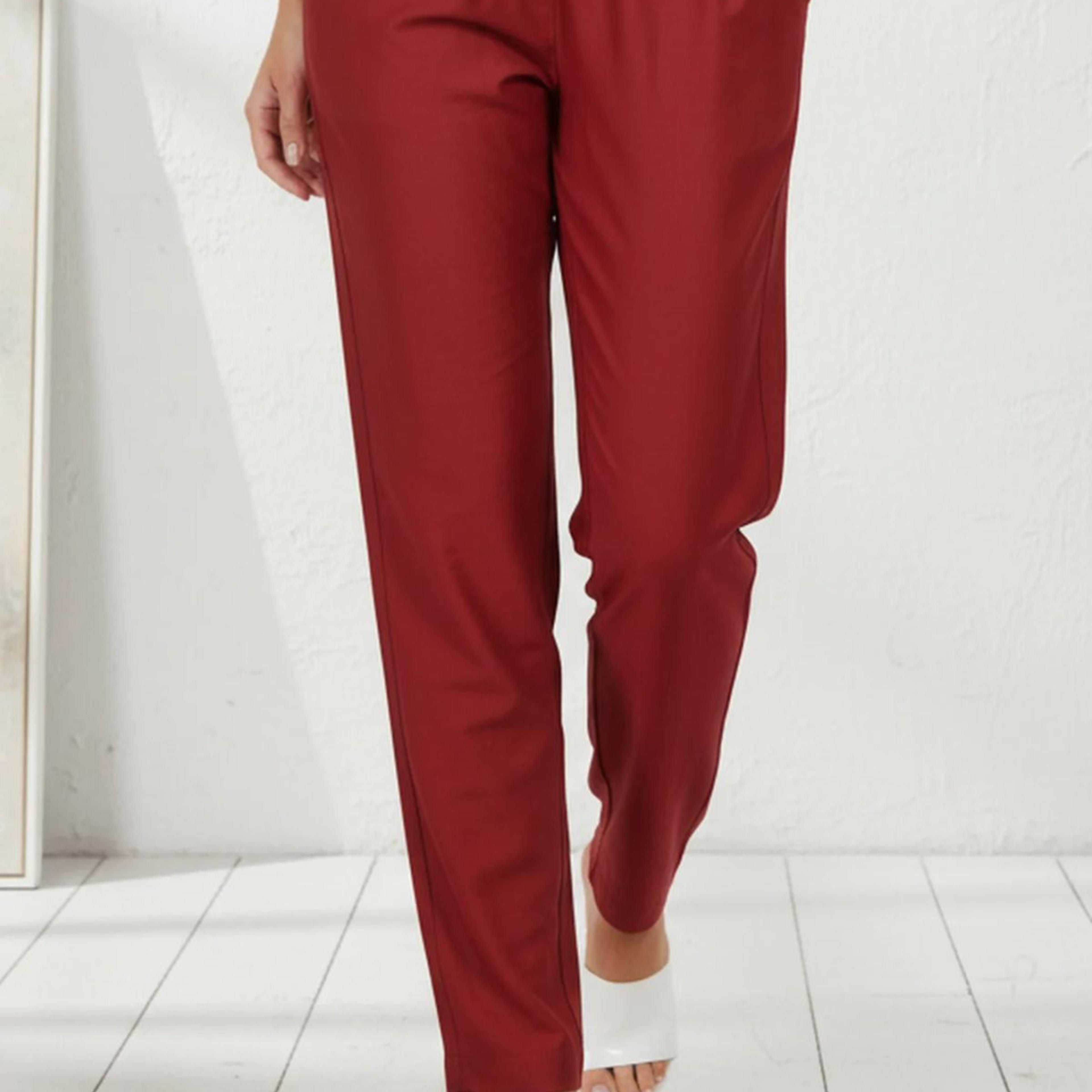 Red Solid Relaxed Fit Ankle Length Mid Rise Straight Pants