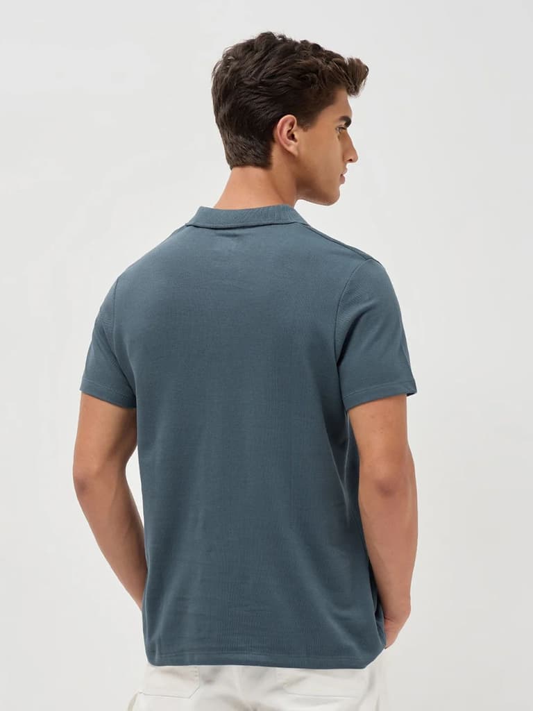 Men's Dark Grey Solid Regular Fit Half Sleeve Cotton Polo T-Shirt — photo 3