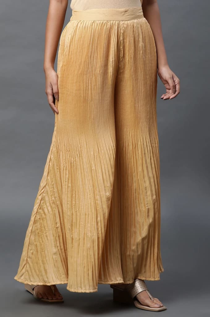 Gold Solid Flared Silk Palazzo With Pleats — photo 4