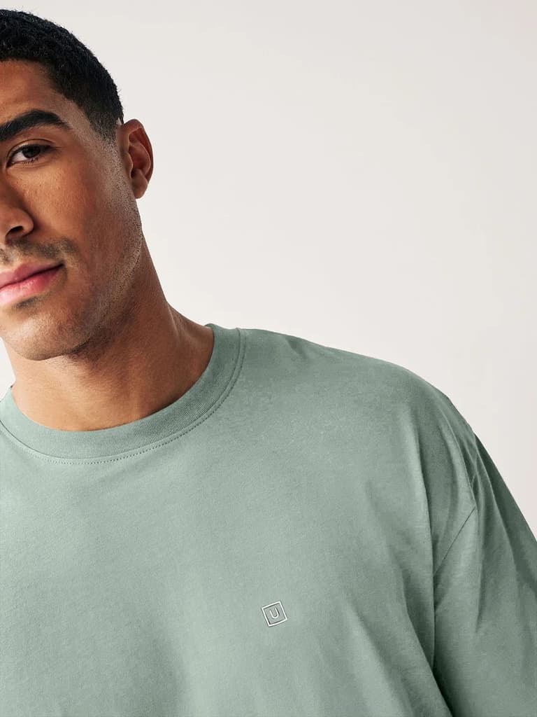 Men's Granite Green Solid Round Neck Oversized Half Sleeve Cotton T-Shirt — photo 5