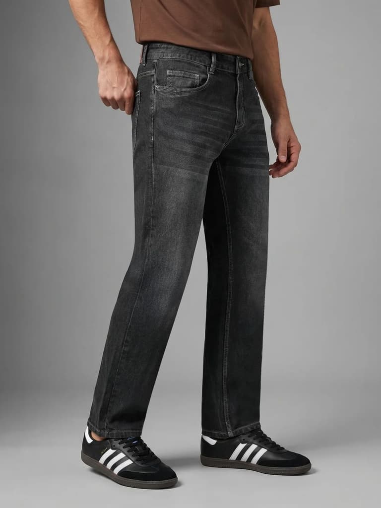 Men's Dark Grey Relaxed Fit Washed Denim Jeans Non-Stretchable — photo 2