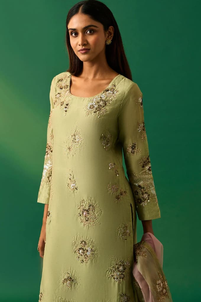 Green Embroidered Straight Cotton Kurta with Culotte and Dupatta Set — photo 2